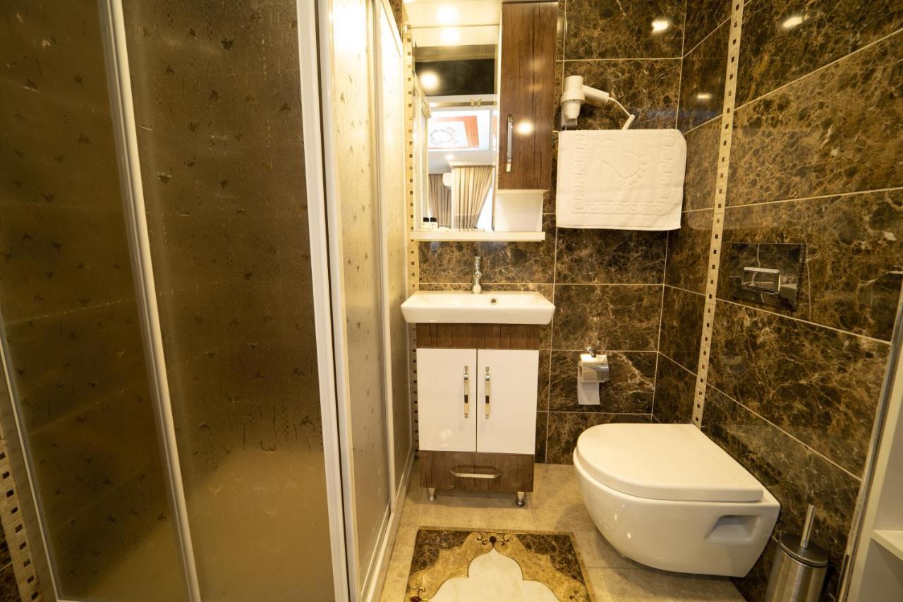 Zin Hotel 3*